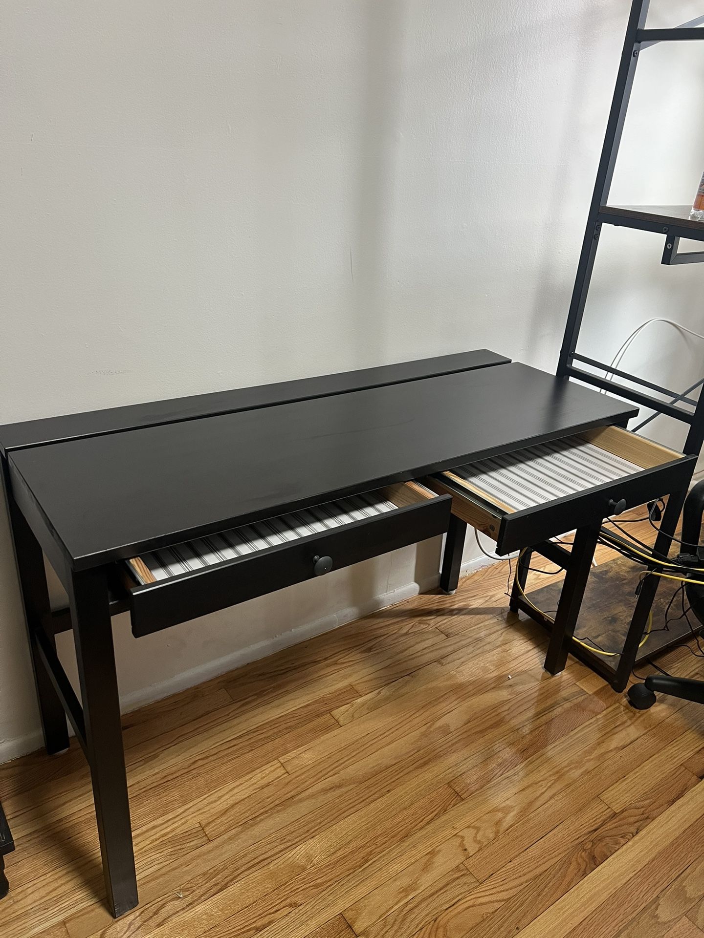 Ikea Desk Table Or Vanity Table