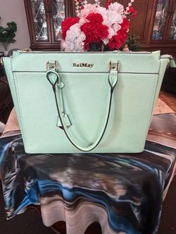 Beige bag