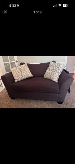 Love seat