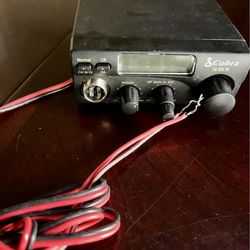 Cobra CB Radio Only, no attena came with it,More info in Description,Cash and Pickup Only