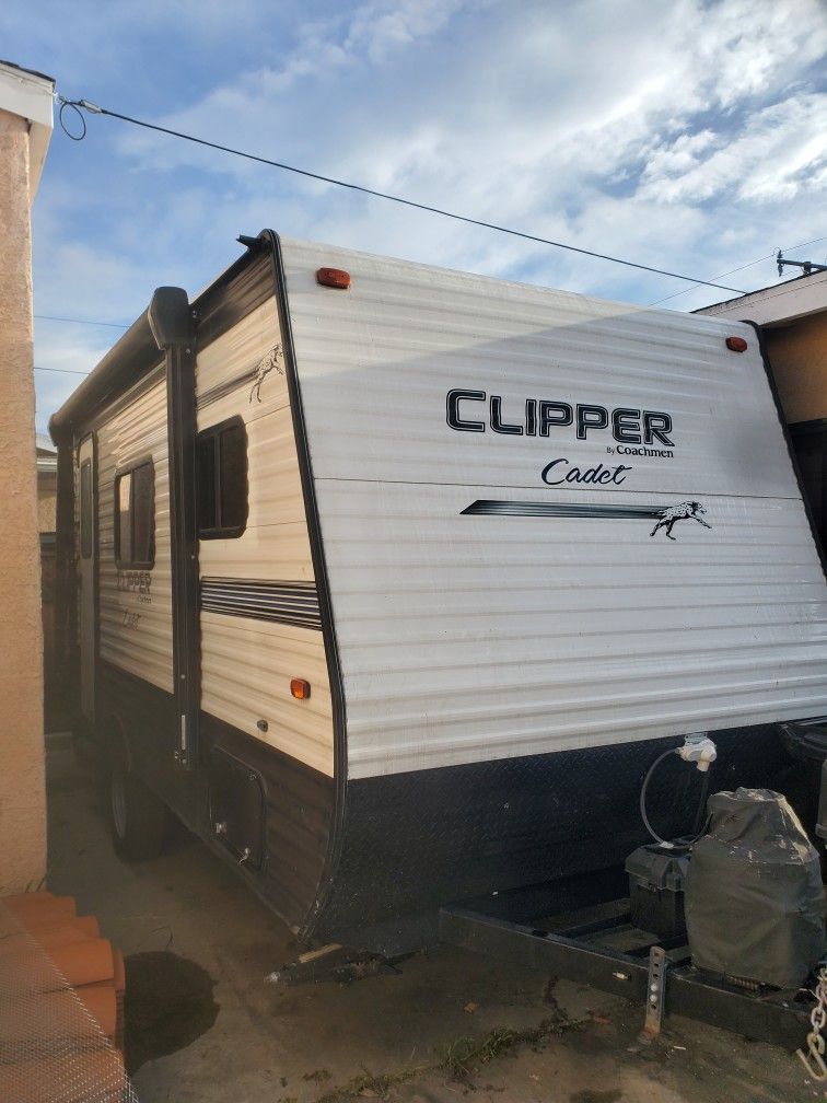 2020 Clipper Cadet 16' Travel Trailer