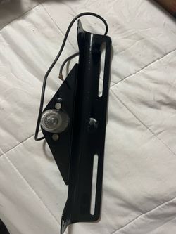 NOS 1953–1954 Chevrolet GM Guide L-48 License Plate Lamp Bracket