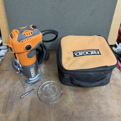 RIDGID R2401 5.5A Variable Speed Adjustable Depth Trim Router 