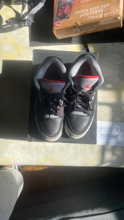 Jordan 3s