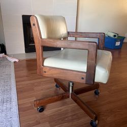 Mid Century Modern Desk chair 
