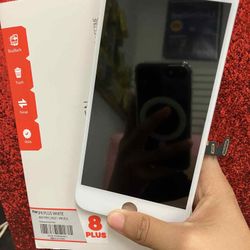 IPhone 8 Plus Screen Replacement