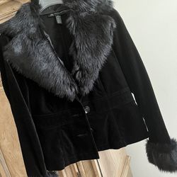 INC Women’s Dress Velvet Jacket w/Faux Fur Size Small - Like New from Macy’s