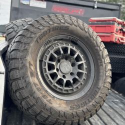 Kmc 17s And 33s 