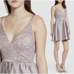 Love,Nikki Lew lace taffeta fit & flare v-neck purple party formal dress juniors Size 5