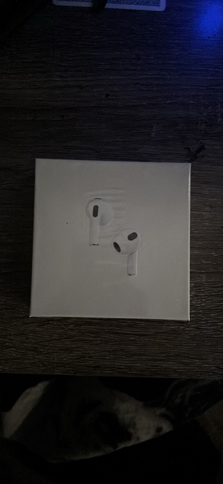 AirPods