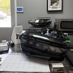 GENESIS GV60 ORIGINAL OEM RIGHT PASSENGER FULL LED HEADLIGHT (NO MODULE) 2022-2024