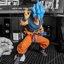 Banpresto Dragon Ball Super Masterlise Super Saiyan God Son Goku RARE NIB