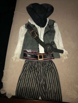 Pirate Costume size 6-8