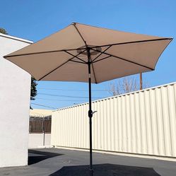 $40 (New in box) Outdoor 10ft patio umbrella with tilt and crank, garden market (base not included)