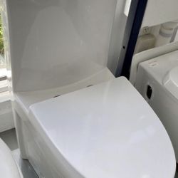 MODERN TOILETS*** TOILETS PAR BANOS MODERNOS