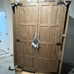 Hooker Vineyard Row Sonoma Wardrobe Brand New 