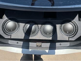 4 JL Audio 8” W3v3 jeep Gladiator box