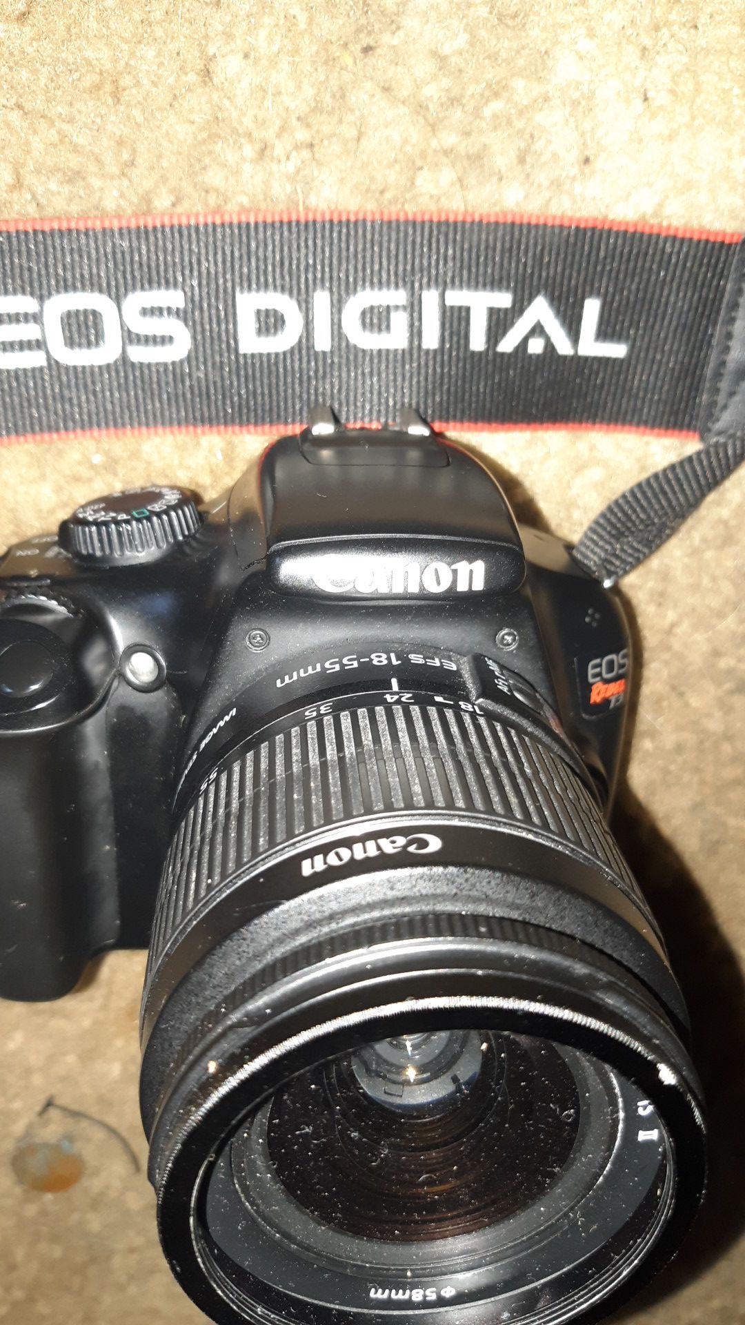 Canon EOS Rebel T3 12.2 MP Digital SLR Camera EF S 18-55mm IS II Lens