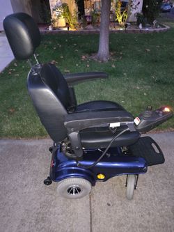 Drive Electric wheelchair, good working condition