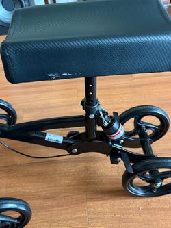 Knee Scooter Walker with 4 Wheels