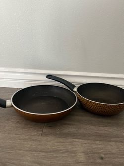 Cooking pans x2