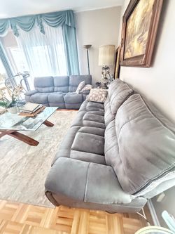 2-Piece Power Reclining Couch Set