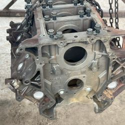 2009  6.4 Diesel Good Engine Block