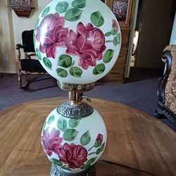 Vintage Gone With The Wind Globe Table Lamp 