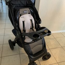 2018-19 Chicco Bravo Primo Trio (Stroller Only). Great Condition