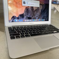 2013/14 MacBook Air 13 1.3Ghz i5 4GB 512GB SSD