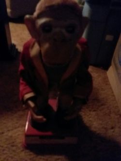 Hi-que monkey toy