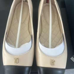 Tommy Hilfiger Bekim Flat Shoes Brand New Size 8.5