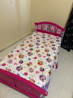 Toddler bed