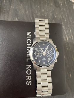 Michael Kors Silver watch 100 series
