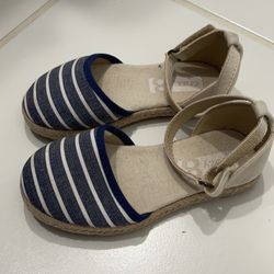 Cute Kids Sandals Size 9 Toddlers 