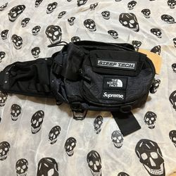 Supreme The North Face Steep Tech Waist Bag 