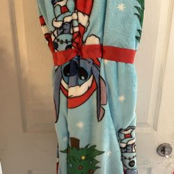 Stitch Christmas Blanket