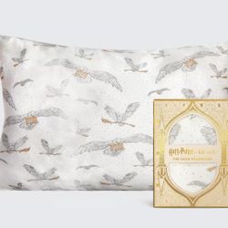 Harry Potter x Kitsch Satin Pillowcase - Owl Post