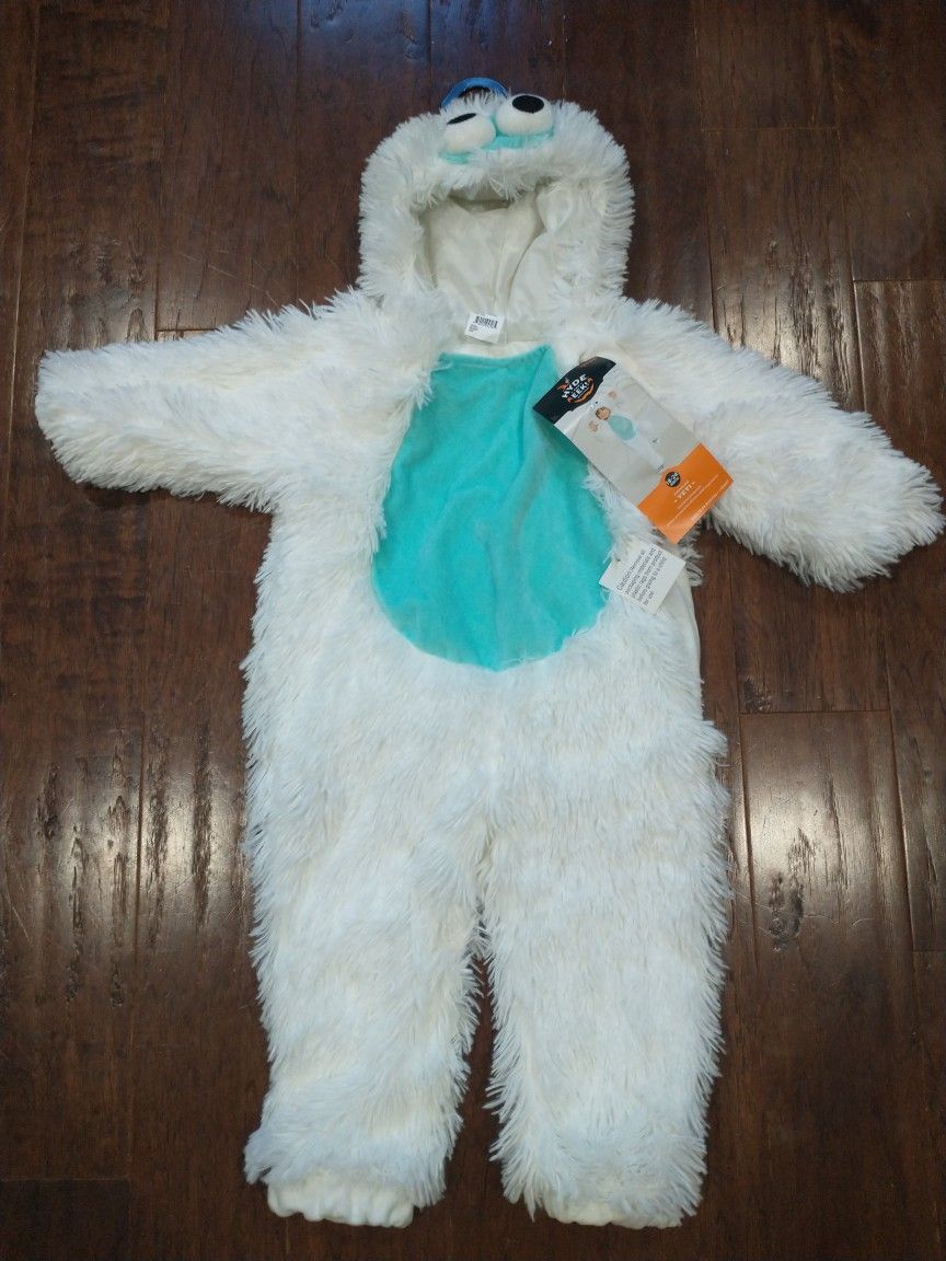 Hyde and Eek Boutique Toddler Yeti Jumpsuit Halloween Costume Size 18-24 Months