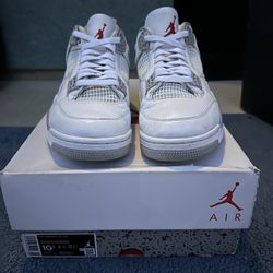 Jordan 4 Oreo