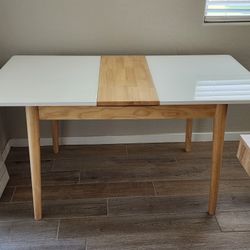 White And Wood Dining Table