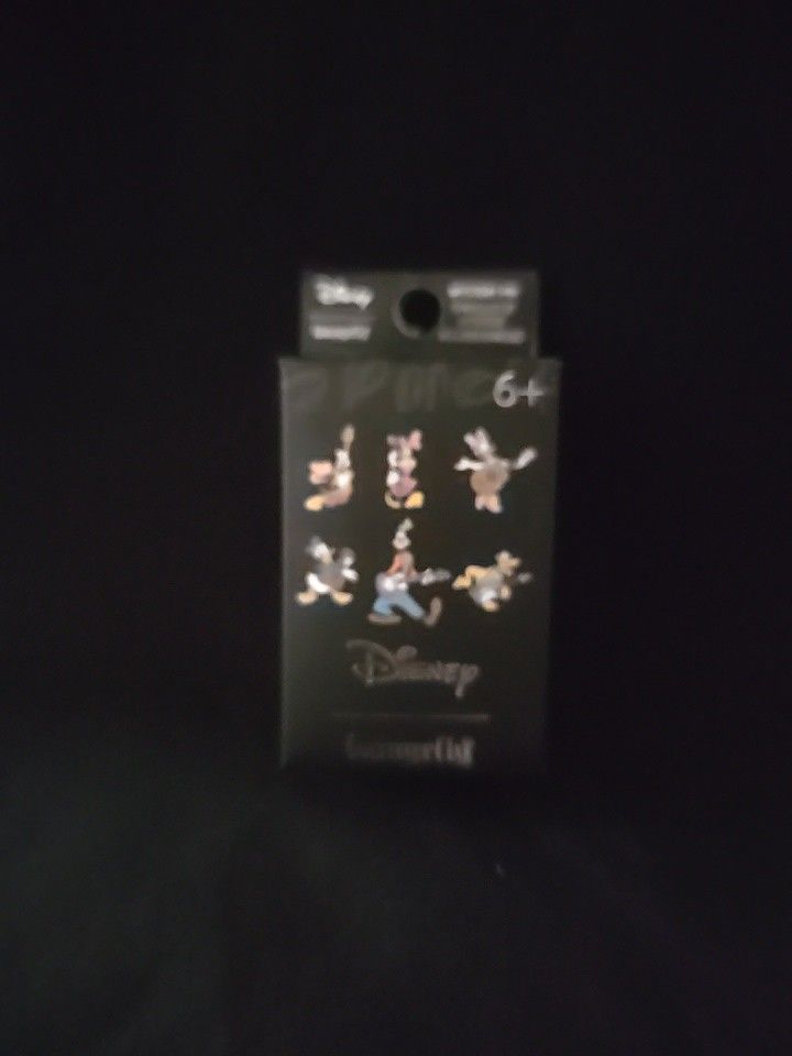 NEW UNOPENED Loungefly Disney Mickey Mouse And Friends Guitar Blind Box - 1 Pin
