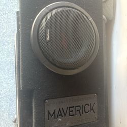 Ford Maverick Stereo System
