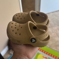 Baby crocs