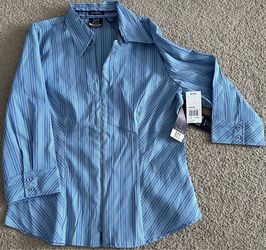 NWT DCC Blue Striped Stretch 3/4 Sleeve Button-Up Shirt - Size M
