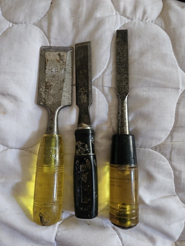 3 Pc Vintage Chisels