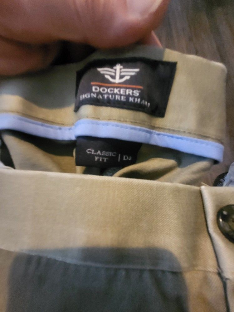 Dockers Khaki Pants