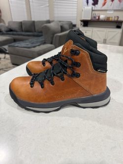 Vasque Gore-Tex Leather Hiking Boots