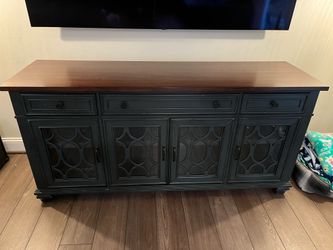TV cabinet