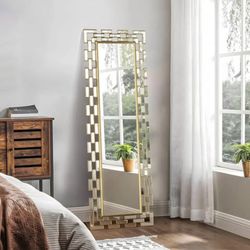 Shatter proof mirror